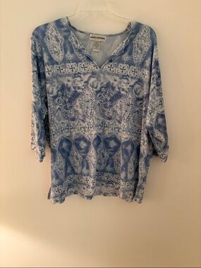Cathy Daniels Light Blue Paisley V-Neck Tunic